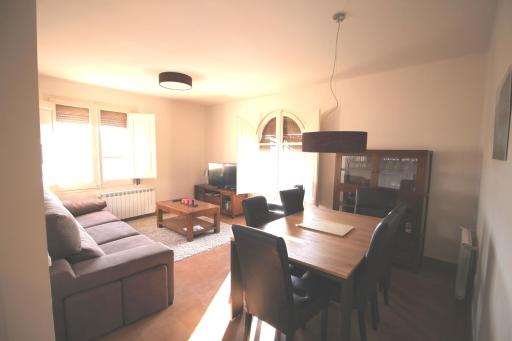 Apartment Market Square - Housity