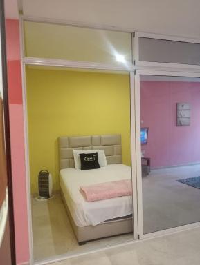 BEA & DOZO - Housity