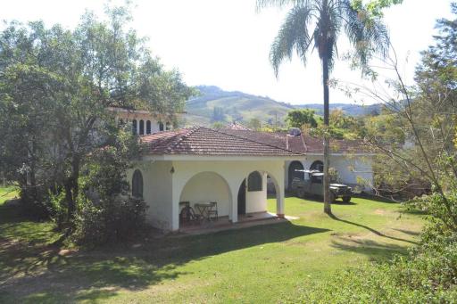 Radicais Natureza - Housity