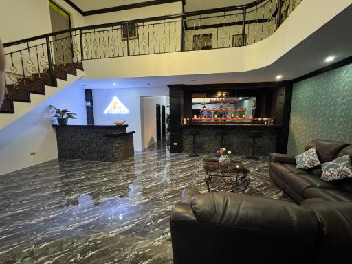 BZ Hostel Cebu - Housity