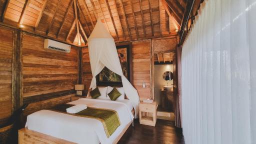 Aura Guesthouse - Housity