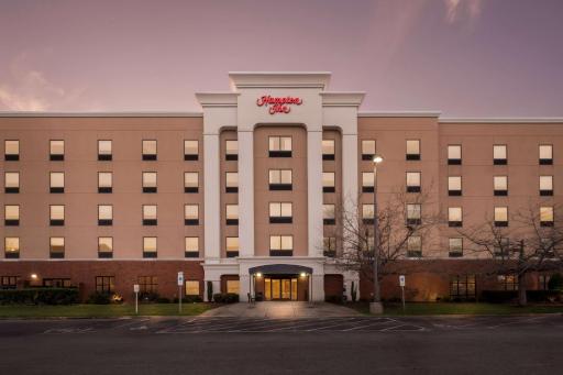 Hampton Inn Greenville - Housity