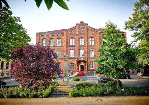 Hotel Navigare Buxtehude - Housity