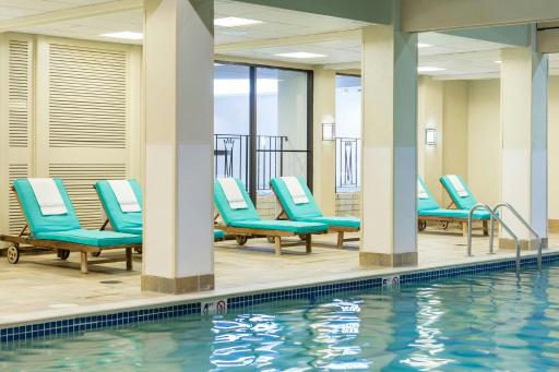 Boston Marriott Newton - Housity