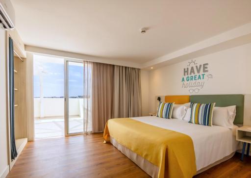 Abora Interclub Atlantic by Lopesan Hotels - Housity