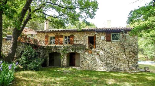 L'Enclos - Housity