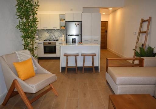 Perla Marina Beach Condo- Walk to Yoga, Spa & Food - Housity