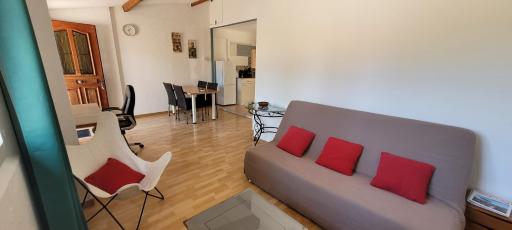 Appartement dans une villa au cœur de la Provence - Housity