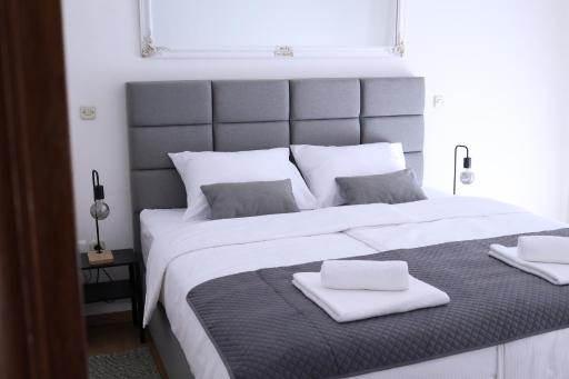 Artena Hotel - Housity