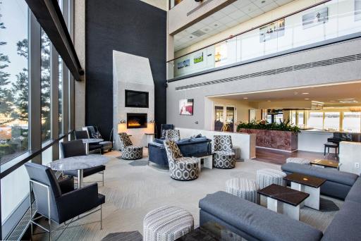 Oyster Point Hotel - Housity