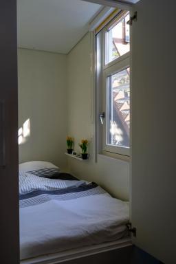 B&B Sunflower Leiden - Housity
