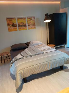 B&B Sunflower Leiden - Housity