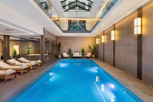 AC Hotel by Marriott Stockholm Ulriksdal - Housity