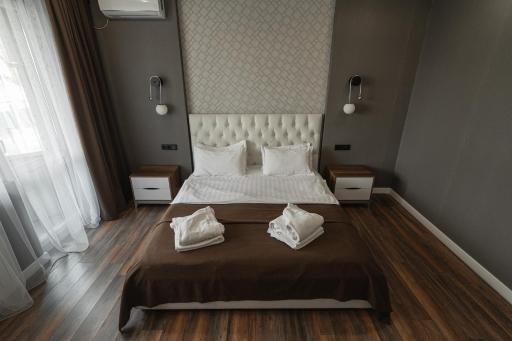 Dream Hotel - Housity