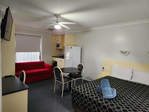 Narrabri Motel and Caravan Park - Housity