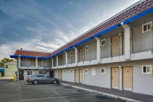 Americas Best Value Inn Richmond - Housity