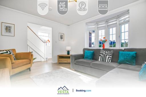 Three Bedroom House By Vesta Serviced Accommodation & Short Lets Borehamwood With Free WiFi & Free Parking - Housity