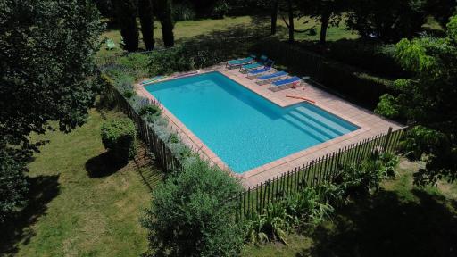 Villa Toscane créations à 20 mn de Toulouse - Housity