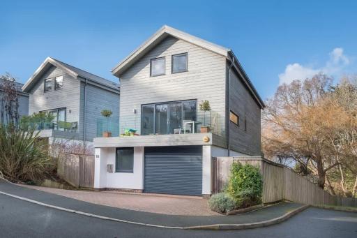 Sandpiper House - Housity