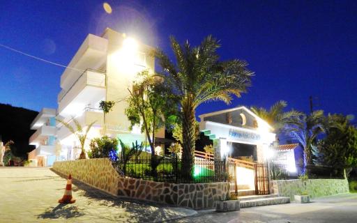 Farkia Exclusive Studios - Housity