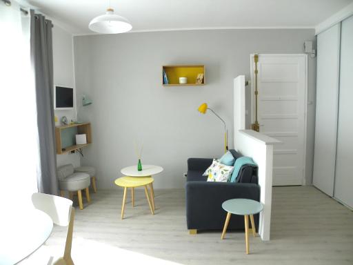 Provencal Vintage Cocoon - Housity