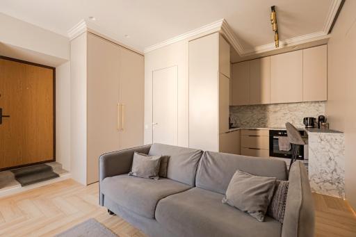 TOP located NEW Stylish apartment in Vilnius Old Town - Housity