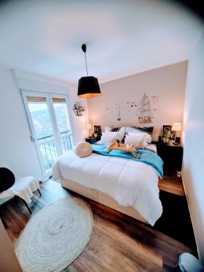 UNDER the SKY - Housity