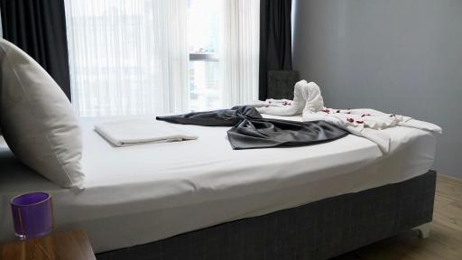 Skyport Istanbul Hotel - Housity