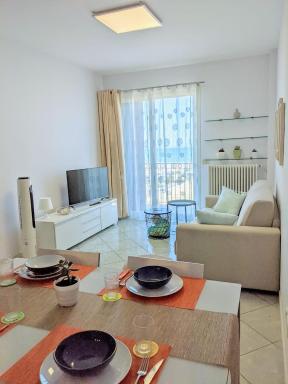 Appartamento a Riccione con balconcino vista mare - Housity