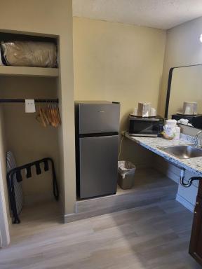 Gulfcoast Inn Naples - Housity