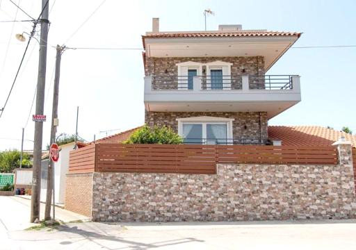 Franceska's guest house - Housity