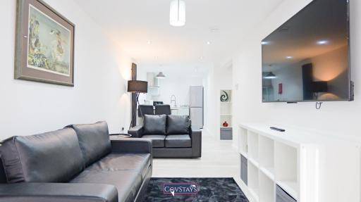 Old Silk Apartments - Luxury Studios, 1 & 2-beds in Coventry City Centre by COVSTAYS - Housity