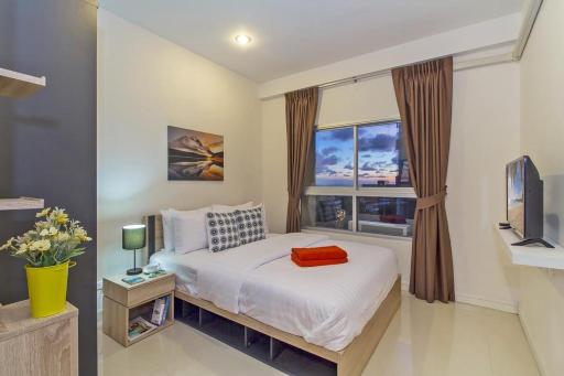 Chic Condo by RESAVA - Housity