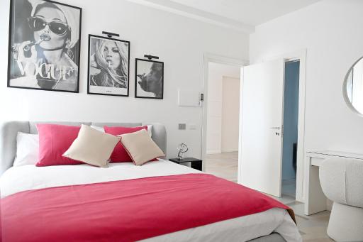 Crazi Suites - Housity