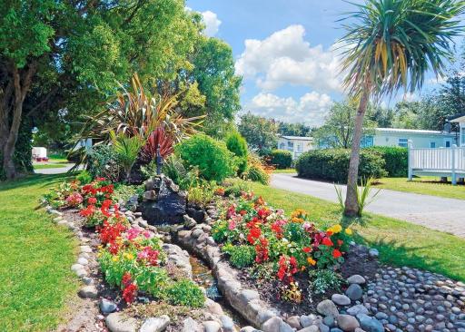 Stunning Home In Prestatyn, Denbighshire W- - Housity