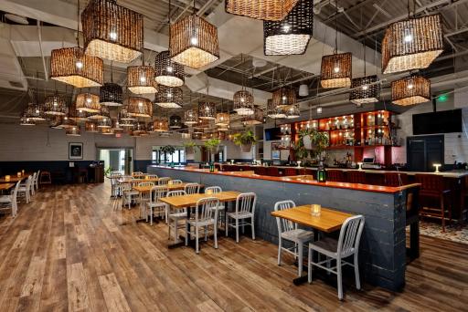 Delta Hotels by Marriott Mount Pleasant - Housity