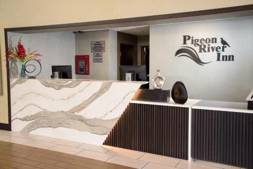 Pigeon River Inn - Housity