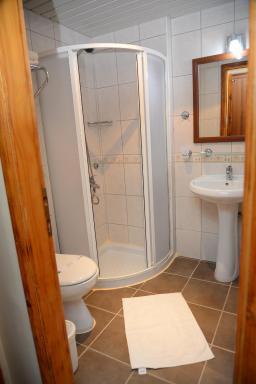 Karbel Beach Hotel - Housity