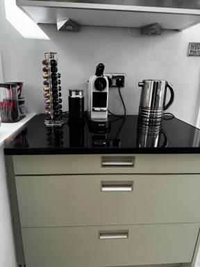 Harrogate Holiday Apartments - Courtyard Mews - Garden - Housity