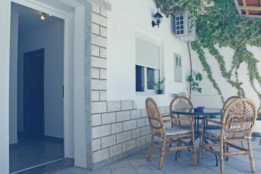 Laganini Apartments - Housity