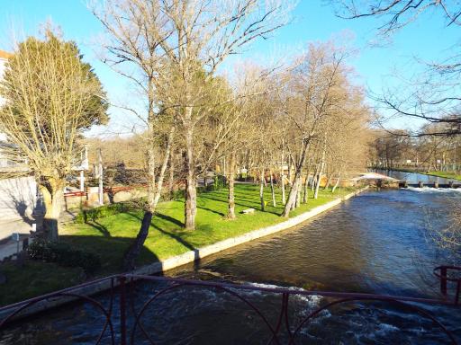 Hotel Ansuiña - Housity