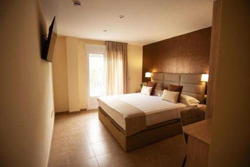 Agora Hostal - Housity