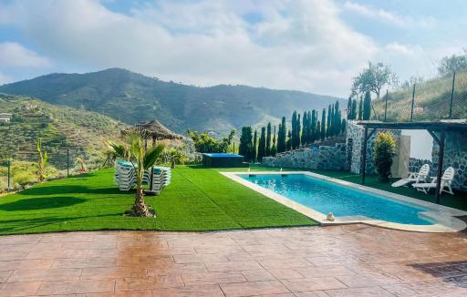 4 Bedroom Beautiful Home In Arenas - Housity