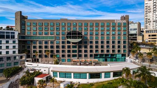 Hilton Queretaro - Housity