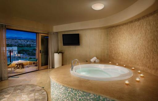 Hilton Santa Fe Buffalo Thunder - Housity