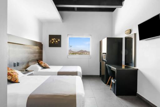 Homesuites Malecon - Housity