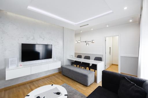 White Apartments - Housity