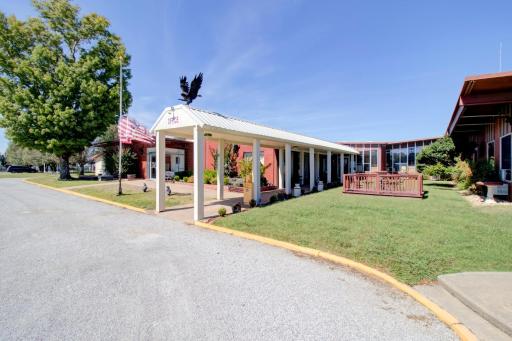 OYO Hotel Drumright I-44 OK - Housity