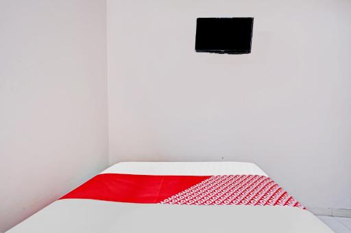 OYO 90234 Dhoho Family Guest House - Hizvo