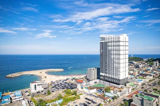 Urbanstay Sokcho Deungdae Beach - Housity